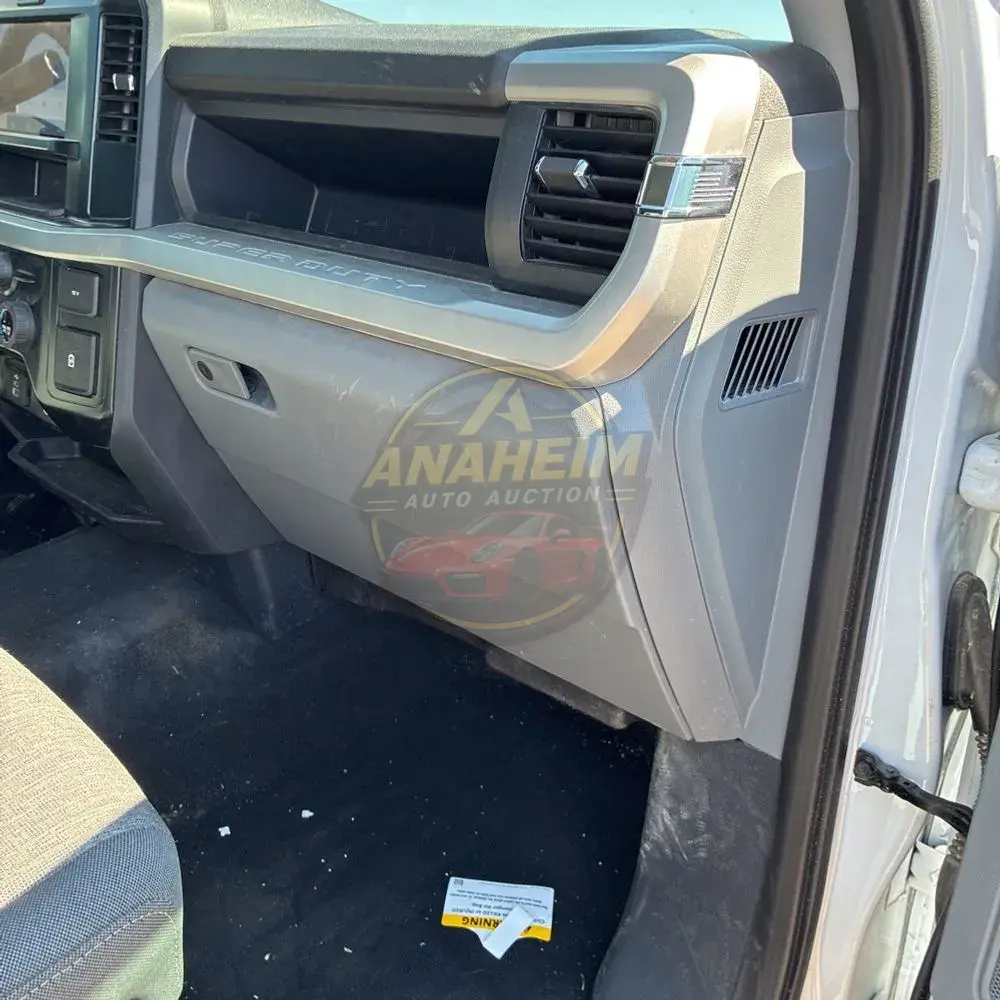 2025 Ford F-250 Super Duty XL