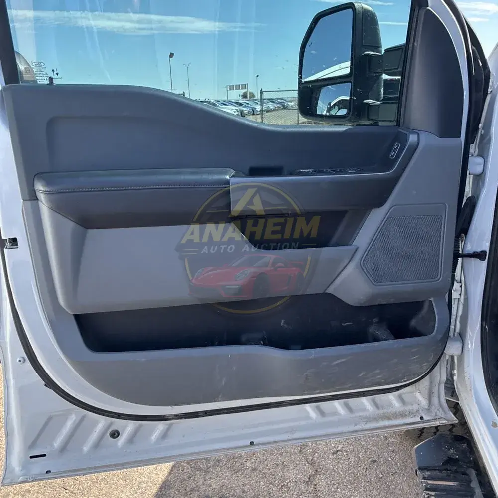 2025 Ford F-250 Super Duty XL