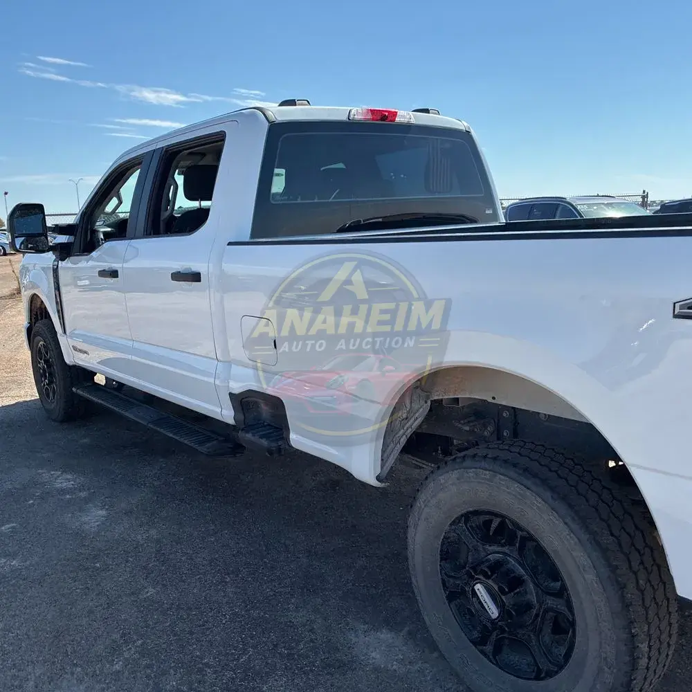 2025 Ford F-250 Super Duty XL
