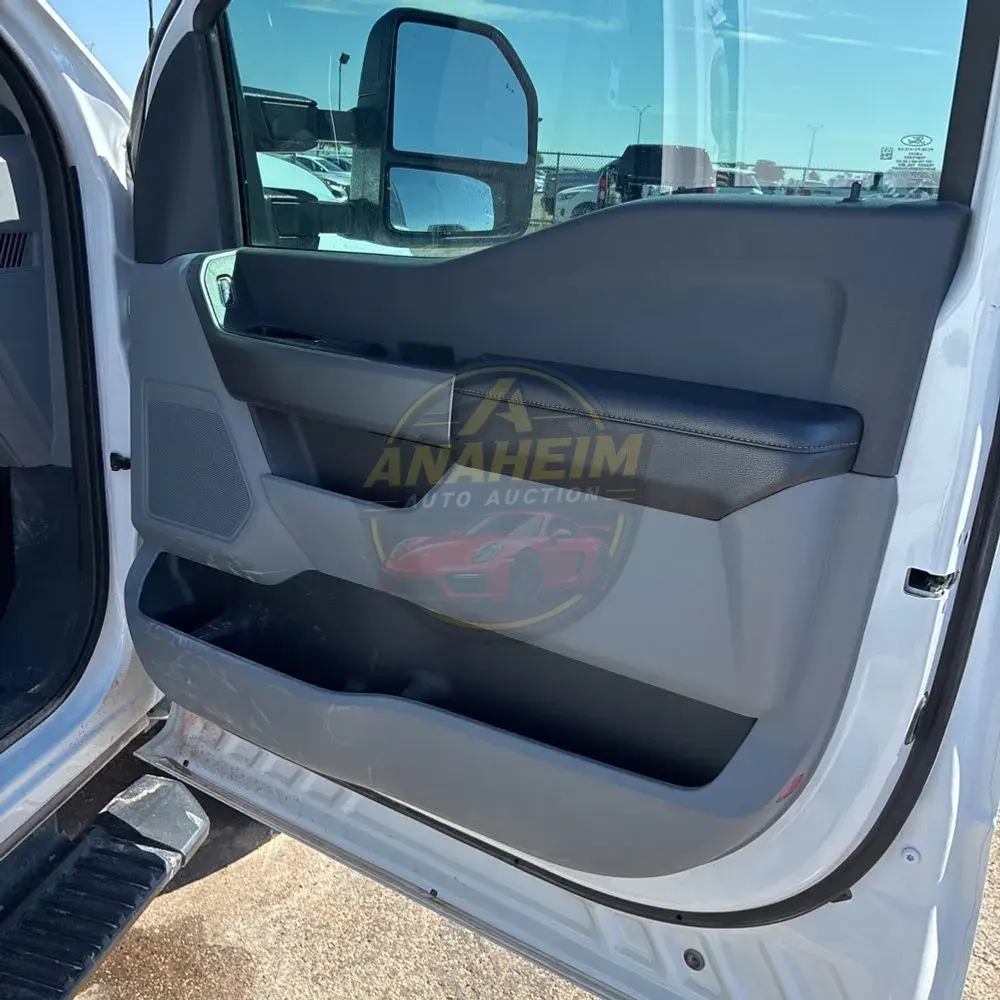 2025 Ford F-250 Super Duty XL