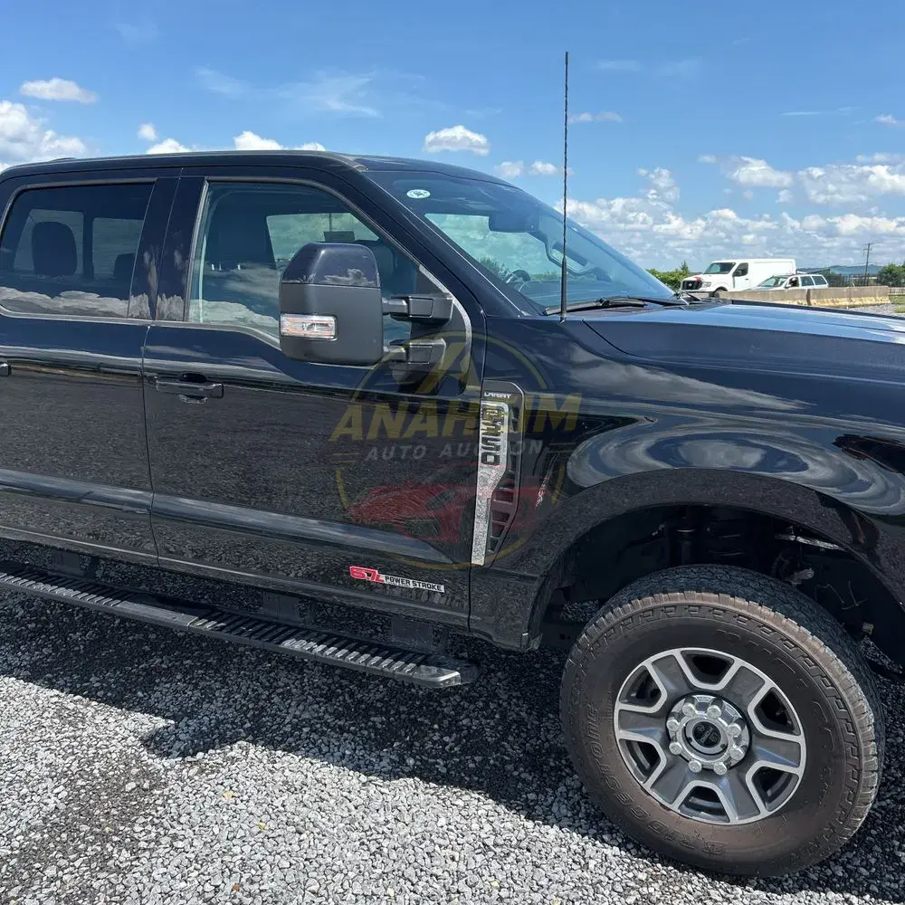 2024 Ford F350 S/D Lariat