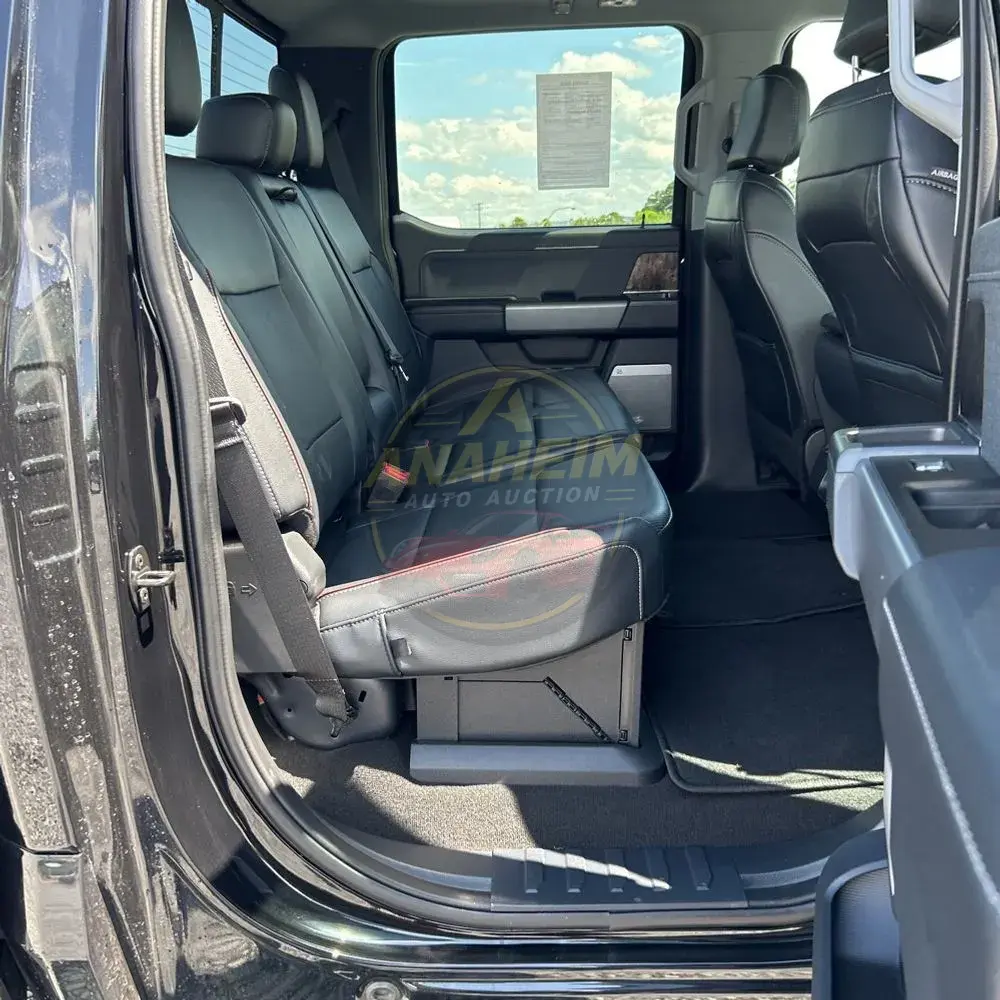2024 Ford F350 S/D Lariat
