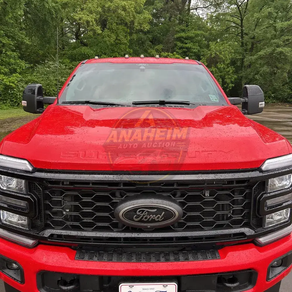 2025 Ford F-350 Super Duty Lariat