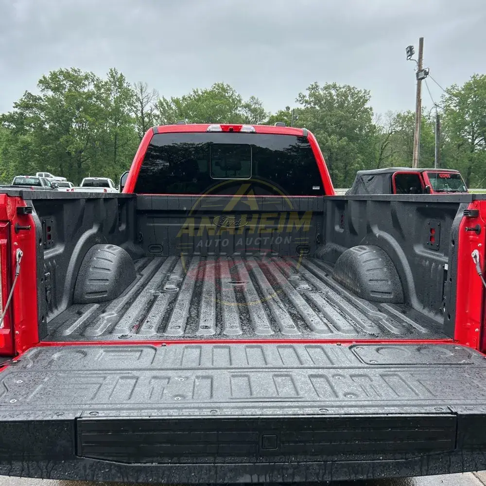 2025 Ford F-350 Super Duty Lariat