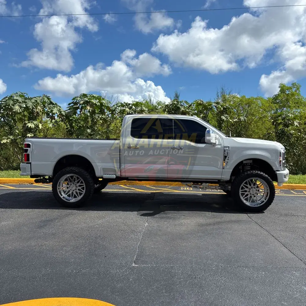 2024 Ford F-350 Super Duty Limited