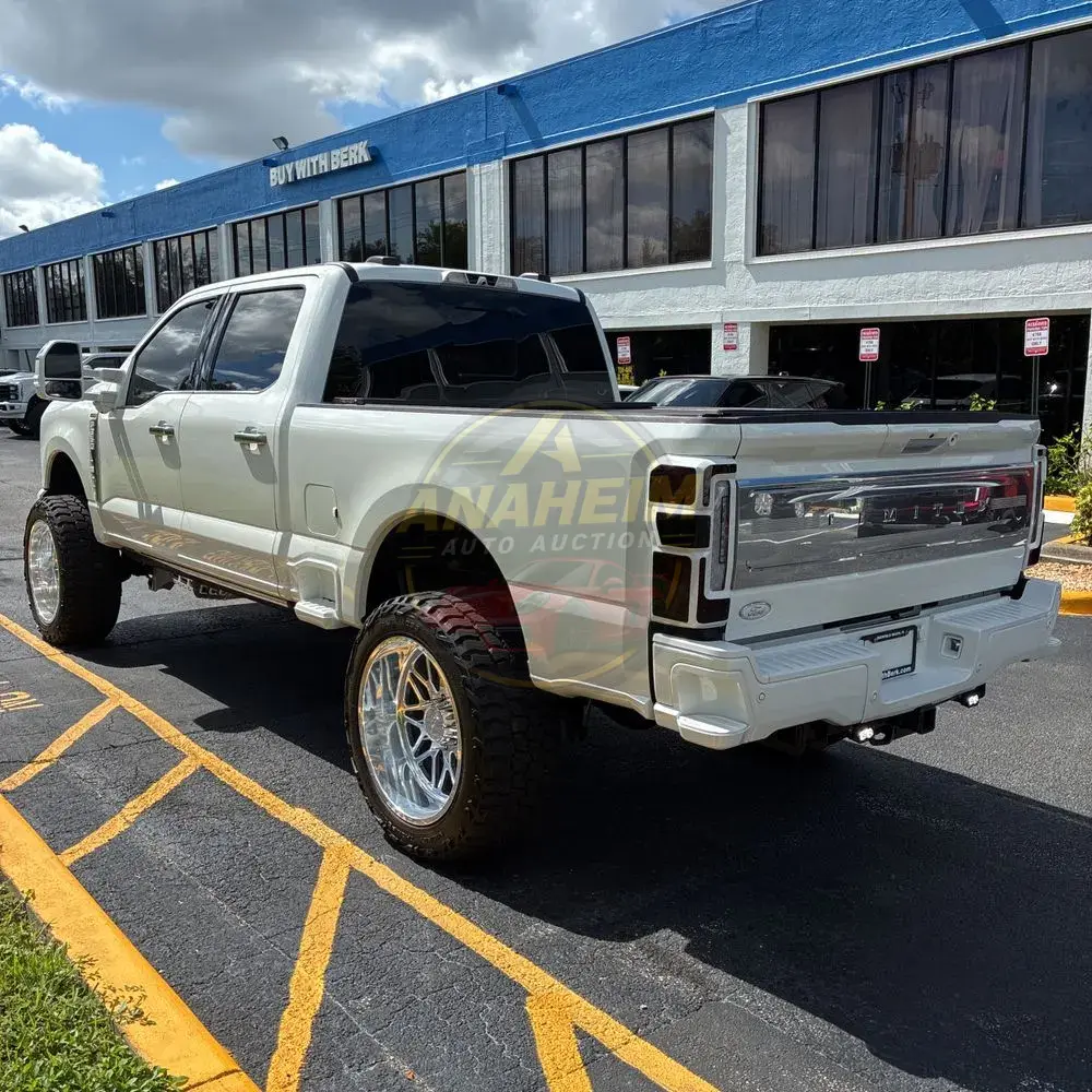 2024 Ford F-350 Super Duty Limited