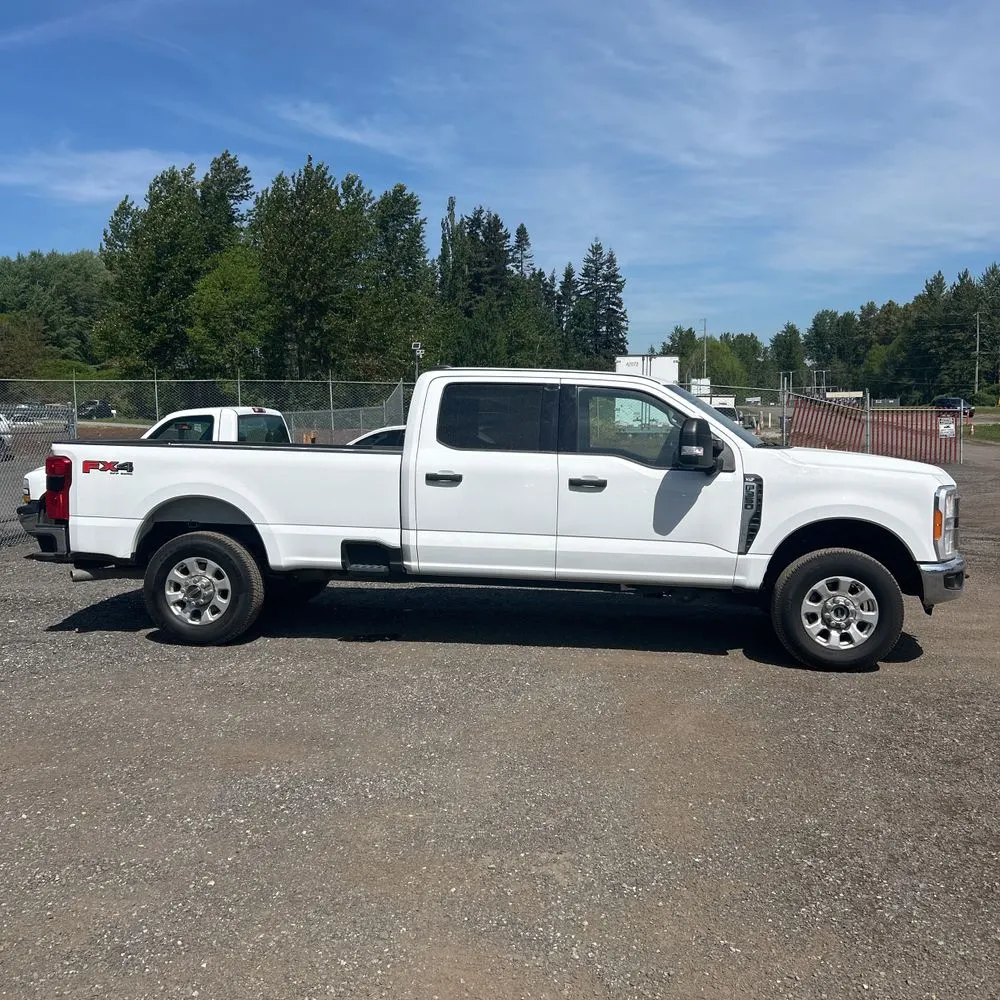 2023 Ford F-350 XLT