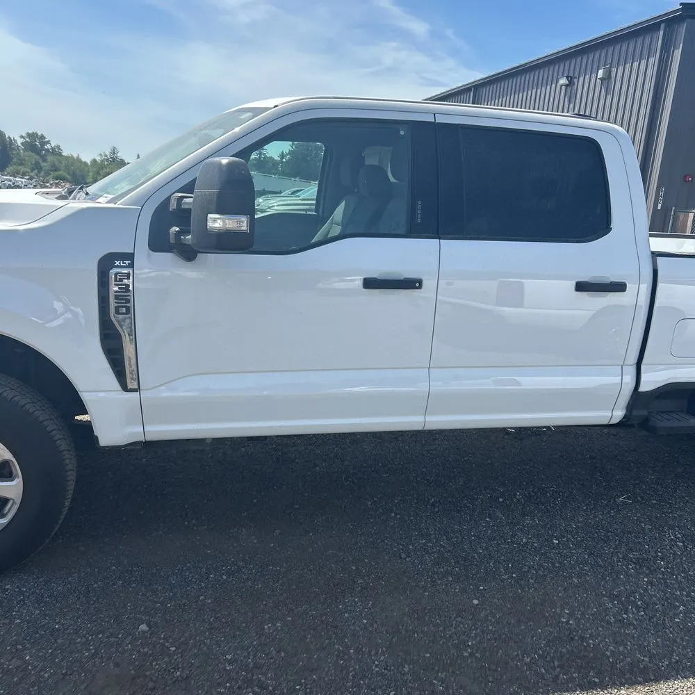 2023 Ford F-350 XLT