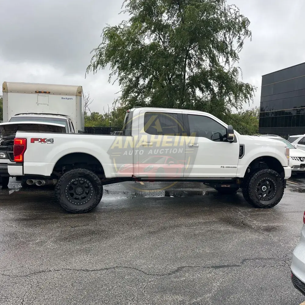 2022 Ford F350 S/D Platinum