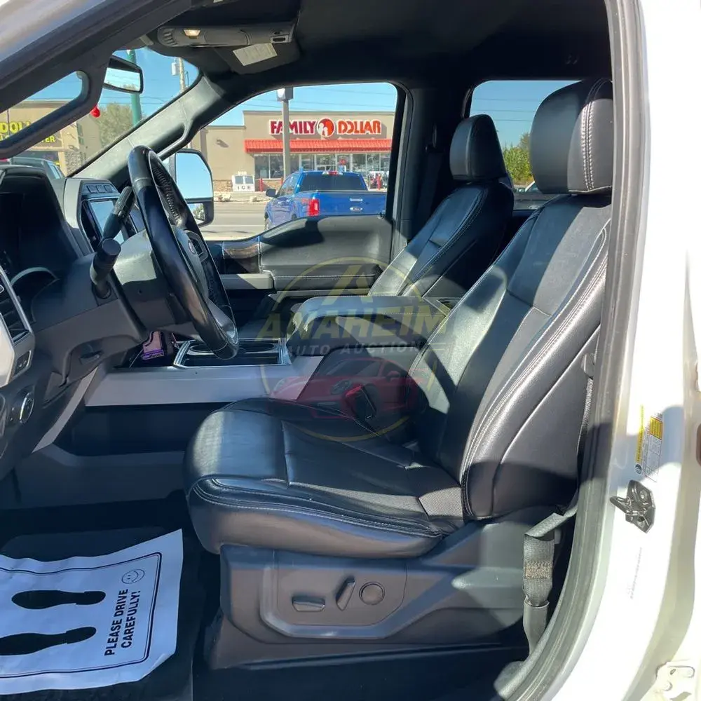 2022 Ford F-350 Super Duty Lariat