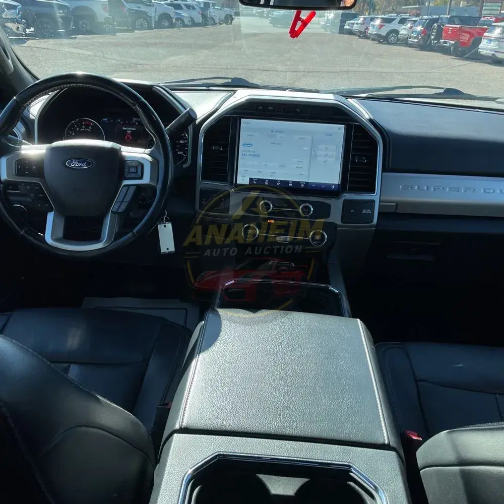 2022 Ford F-350 Super Duty Lariat