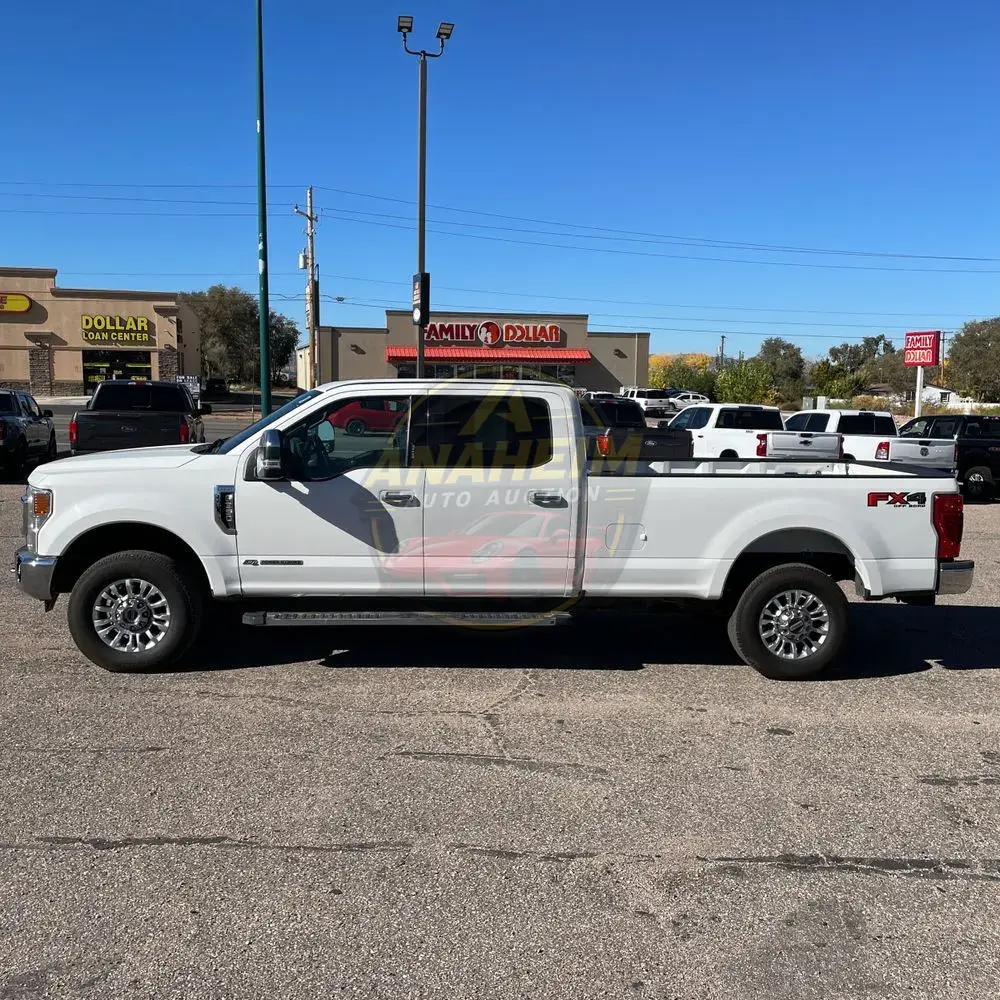 2022 Ford F-350 Super Duty Lariat