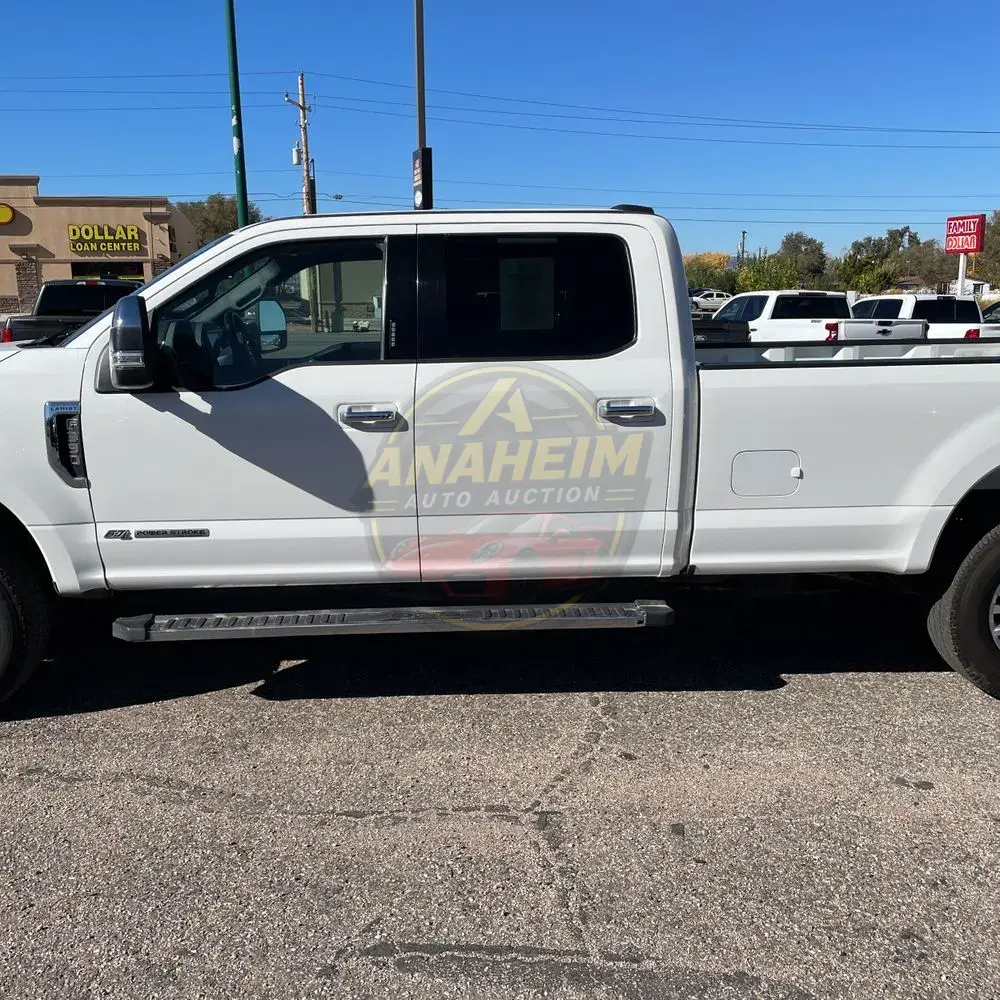 2022 Ford F-350 Super Duty Lariat
