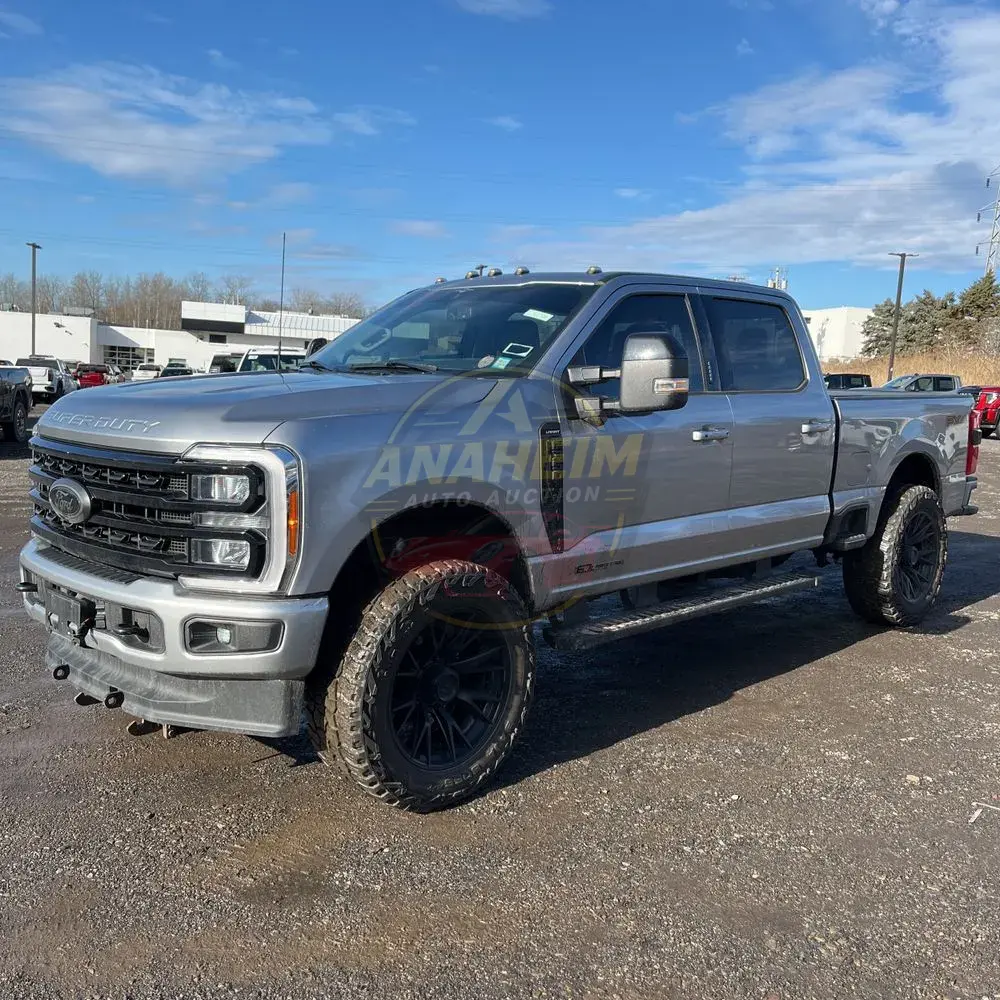 2023 Ford F-350 Super Duty Lariat