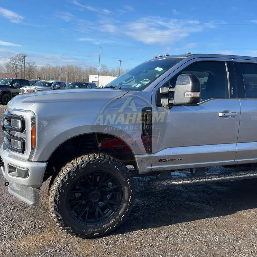 2023 Ford F-350 Super Duty Lariat