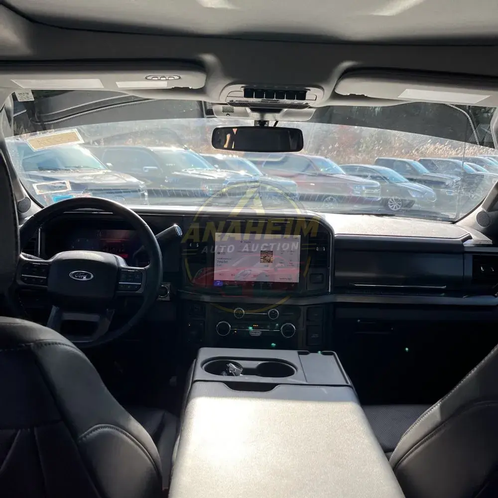 2023 Ford F-350 Super Duty Lariat