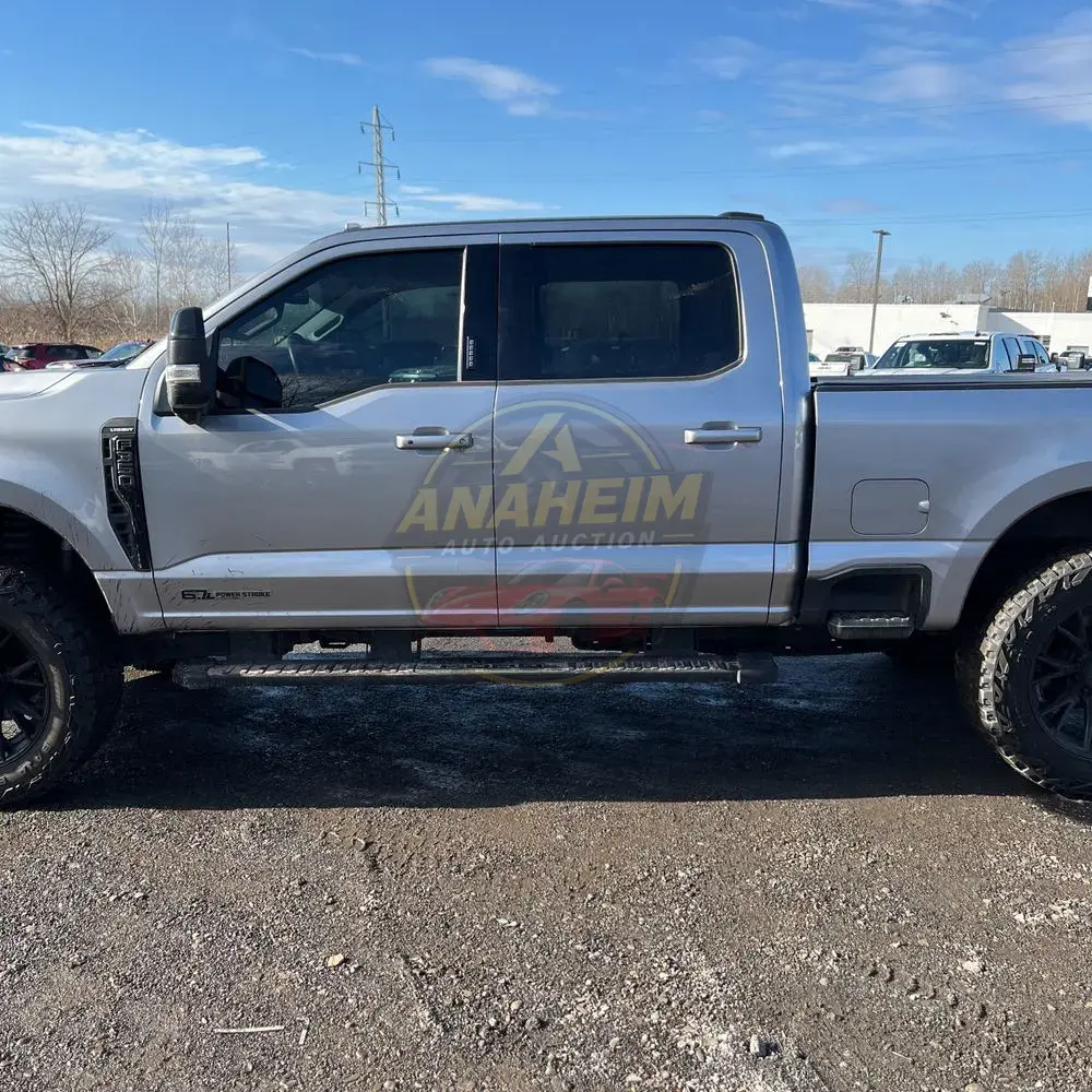 2023 Ford F-350 Super Duty Lariat