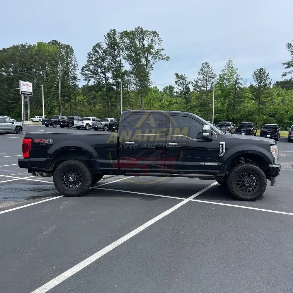 2022 Ford F-350 Super Duty Platinum
