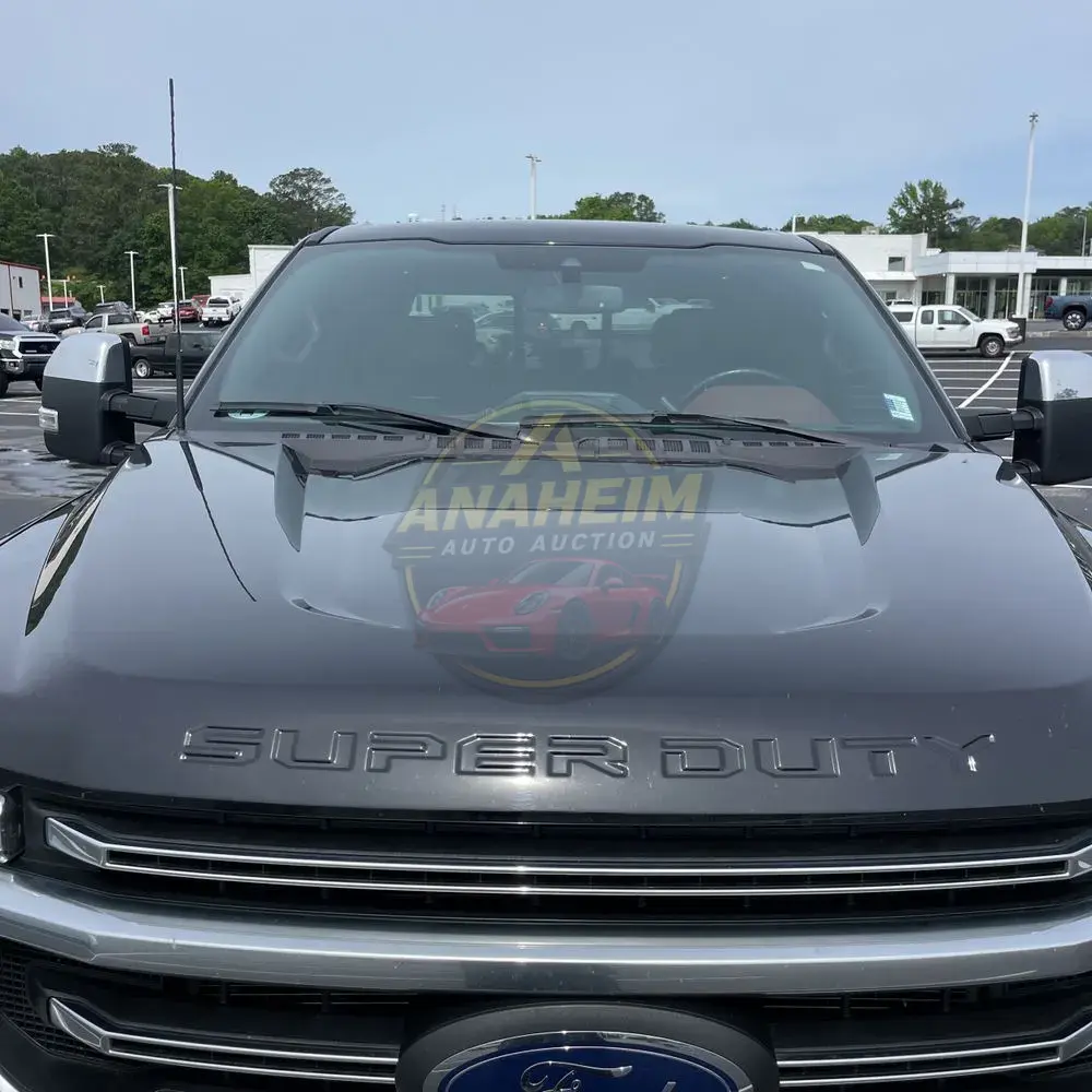 2022 Ford F-350 Super Duty Platinum