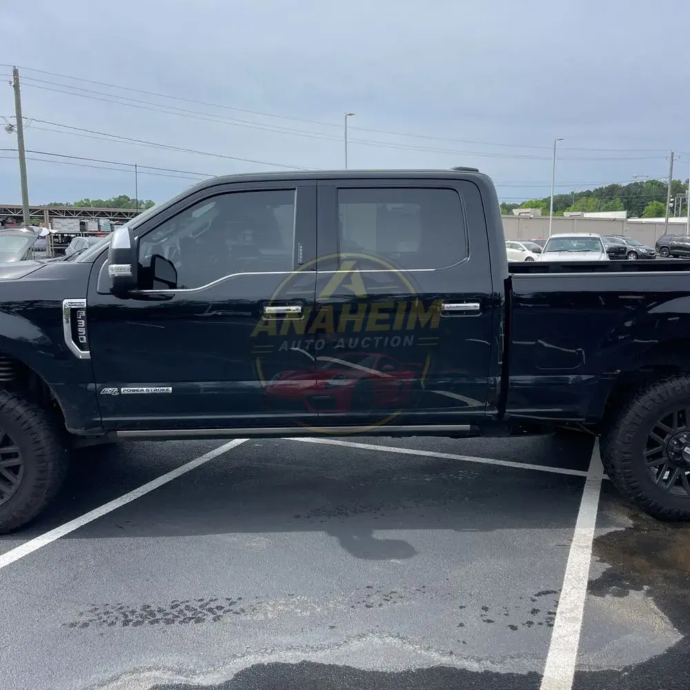 2022 Ford F-350 Super Duty Platinum