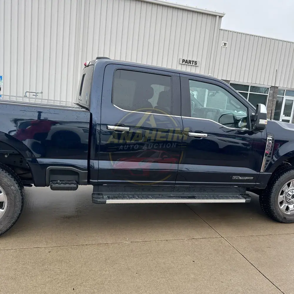 2023 Ford F-350 Super Duty Lariat
