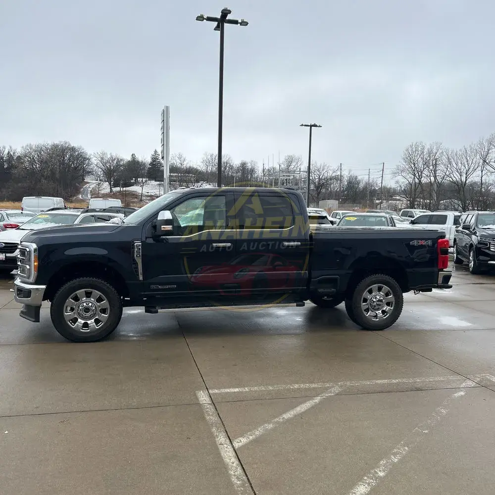 2023 Ford F-350 Super Duty Lariat