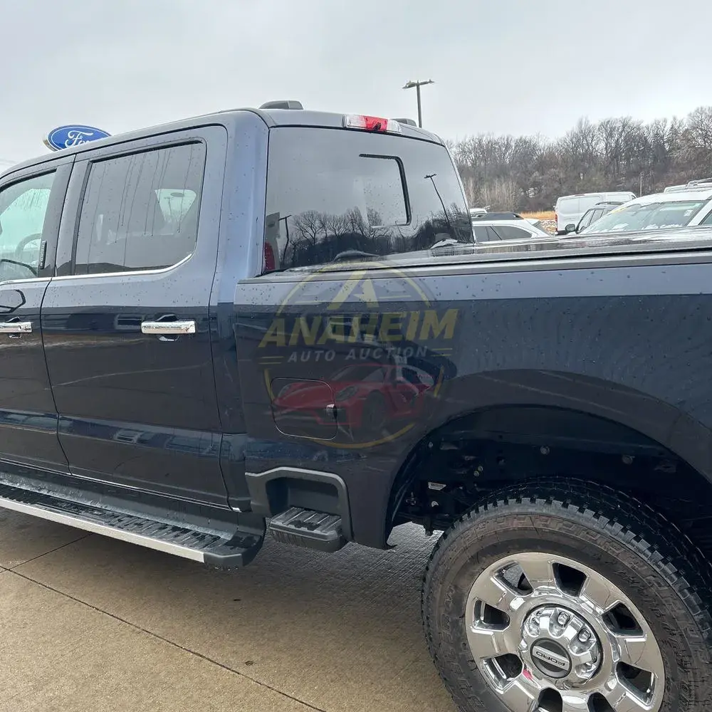 2023 Ford F-350 Super Duty Lariat
