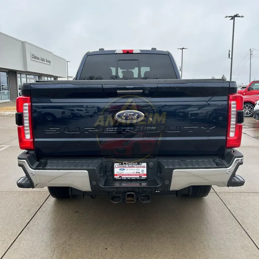 2023 Ford F-350 Super Duty Lariat