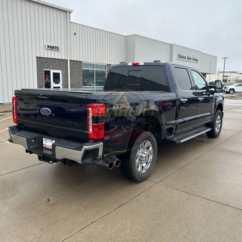 2023 Ford F-350 Super Duty Lariat