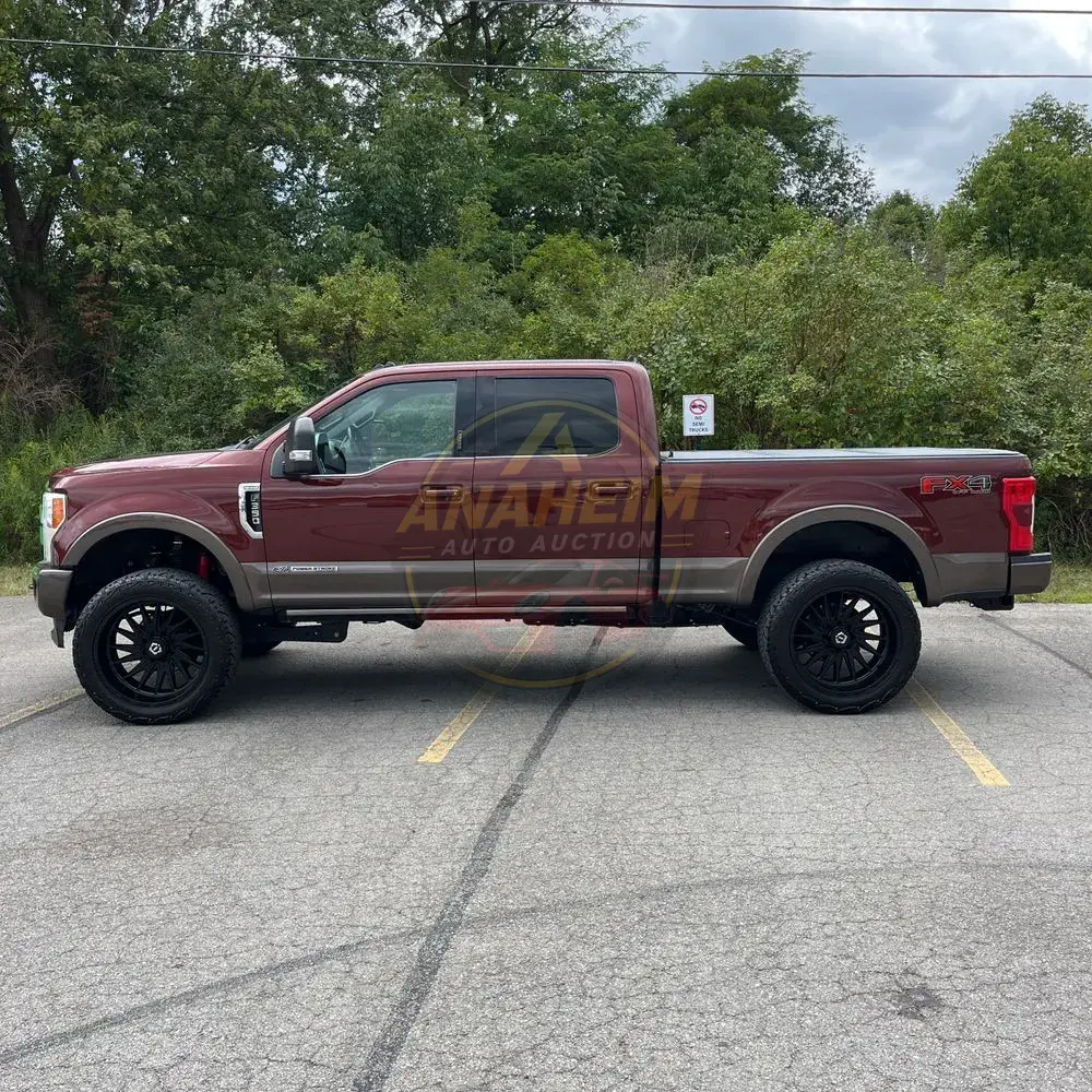 2017 Ford F-350 Super Duty King Ranch