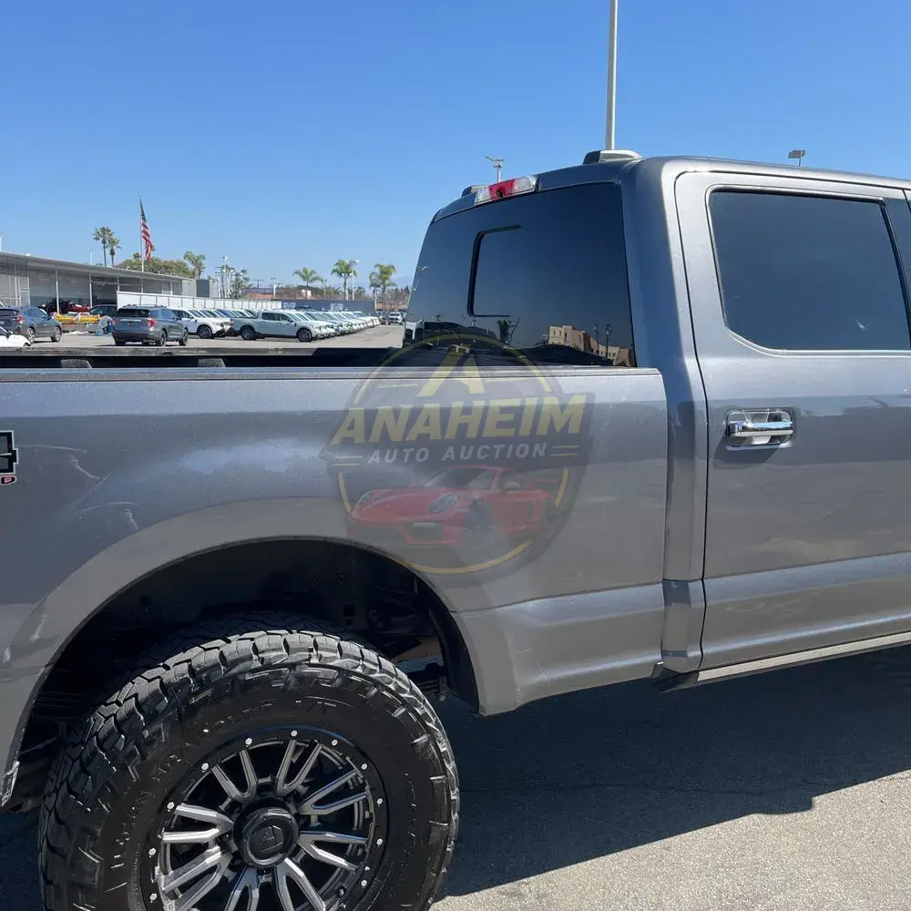 2022 Ford F-350 Super Duty Platinum