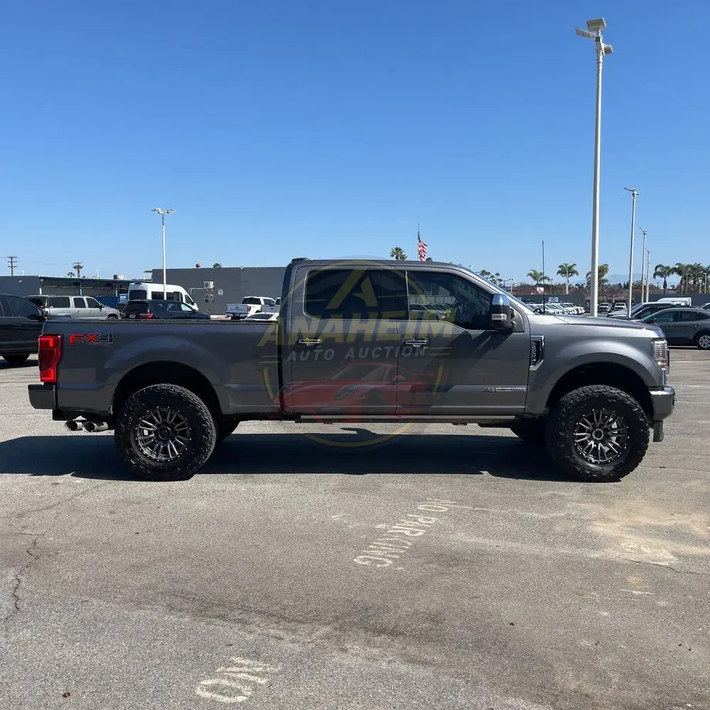 2022 Ford F-350 Super Duty Platinum