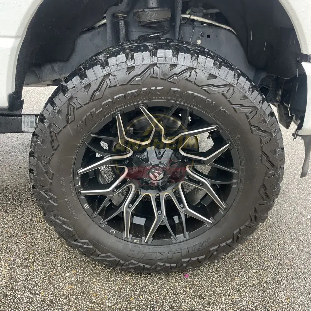 2023 Ford F350 S/D Lariat