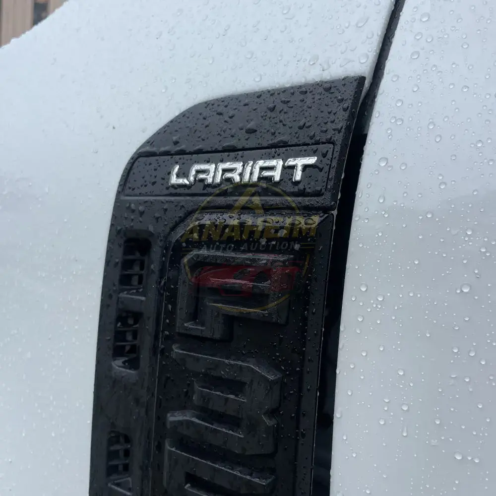 2023 Ford F350 S/D Lariat