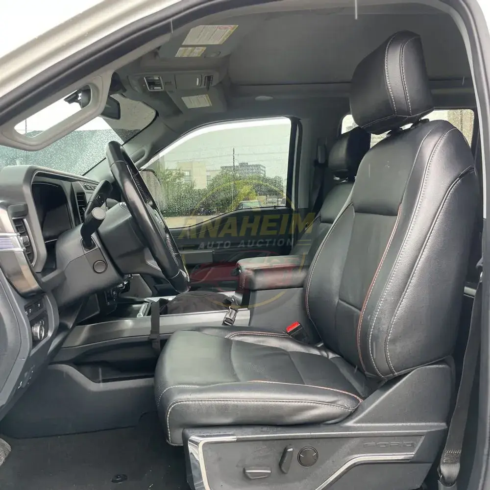 2023 Ford F350 S/D Lariat