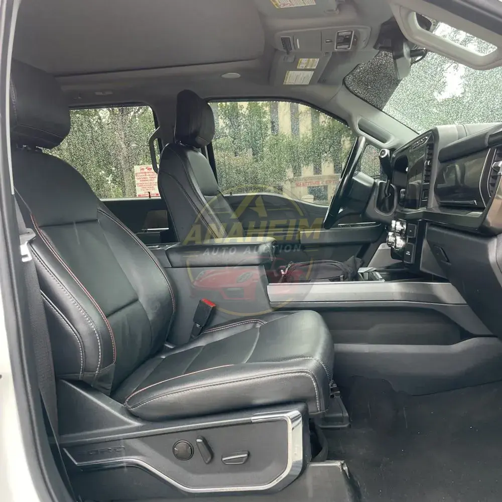 2023 Ford F350 S/D Lariat