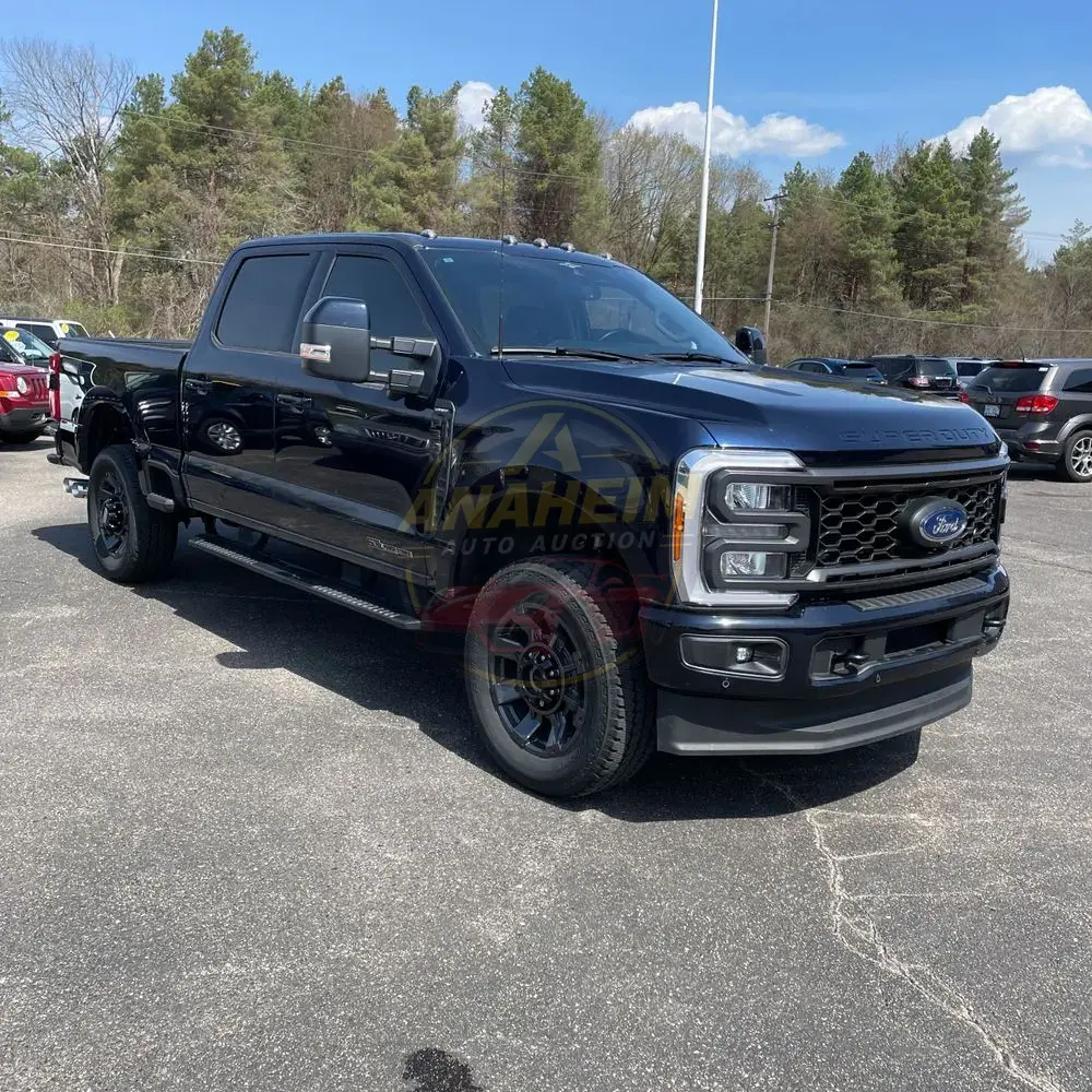 2023 Ford F-350 Super Duty Lariat