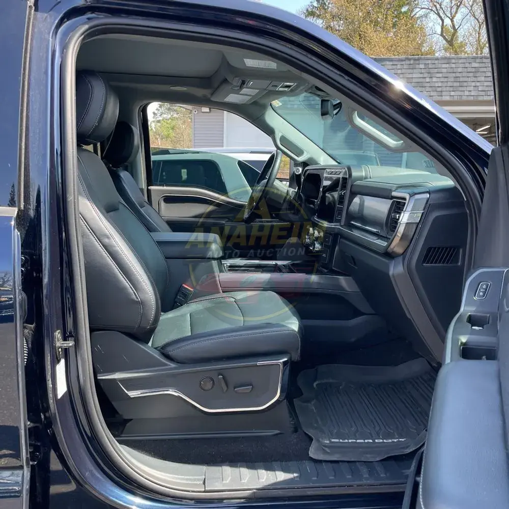 2023 Ford F-350 Super Duty Lariat