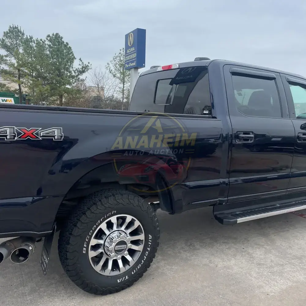 2021 Ford F-350 Super Duty Lariat