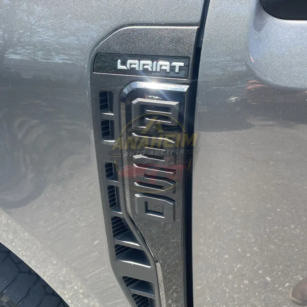 2023 Ford F-350 Super Duty Lariat