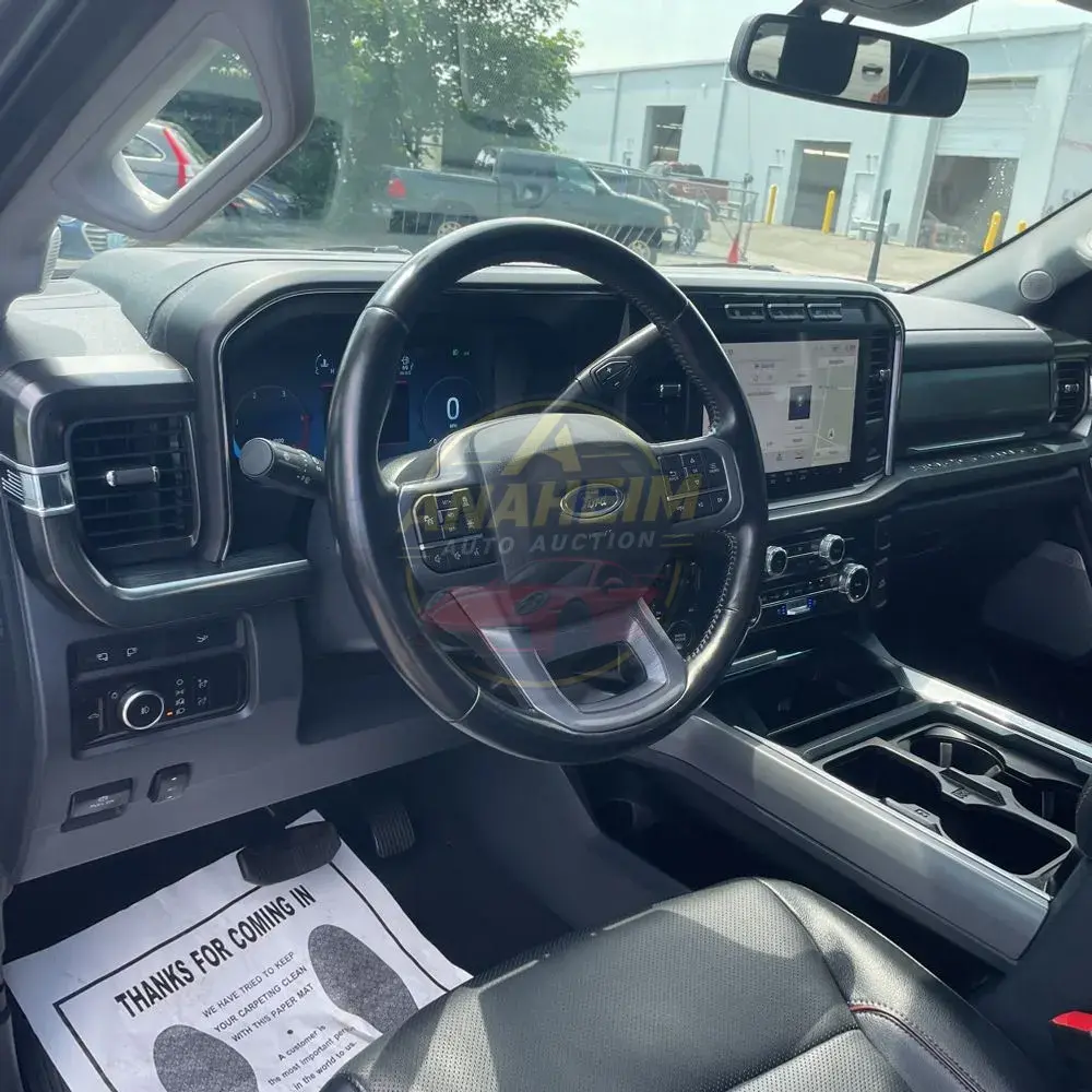 2023 Ford F-350 Super Duty Lariat