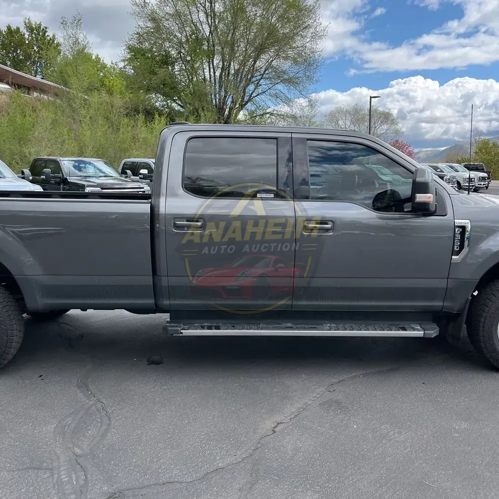 2022 Ford F-350 Super Duty Lariat