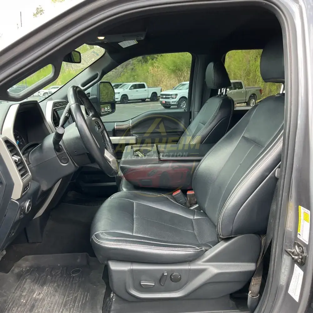 2022 Ford F-350 Super Duty Lariat