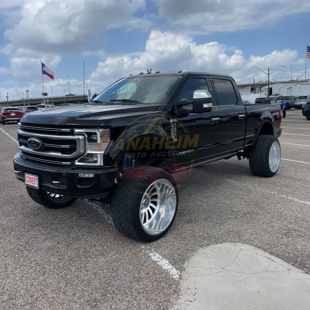 2022 Ford F-350 Super Duty Platinum