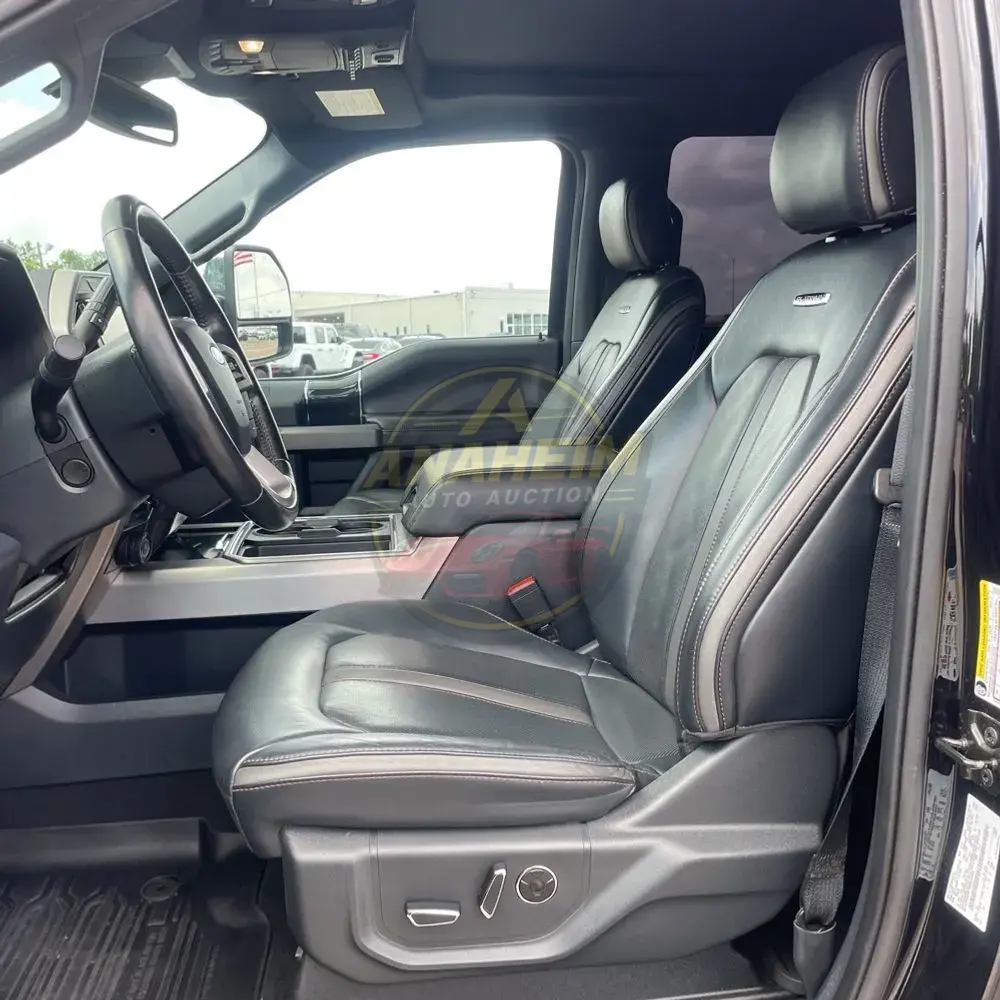 2022 Ford F-350 Super Duty Platinum