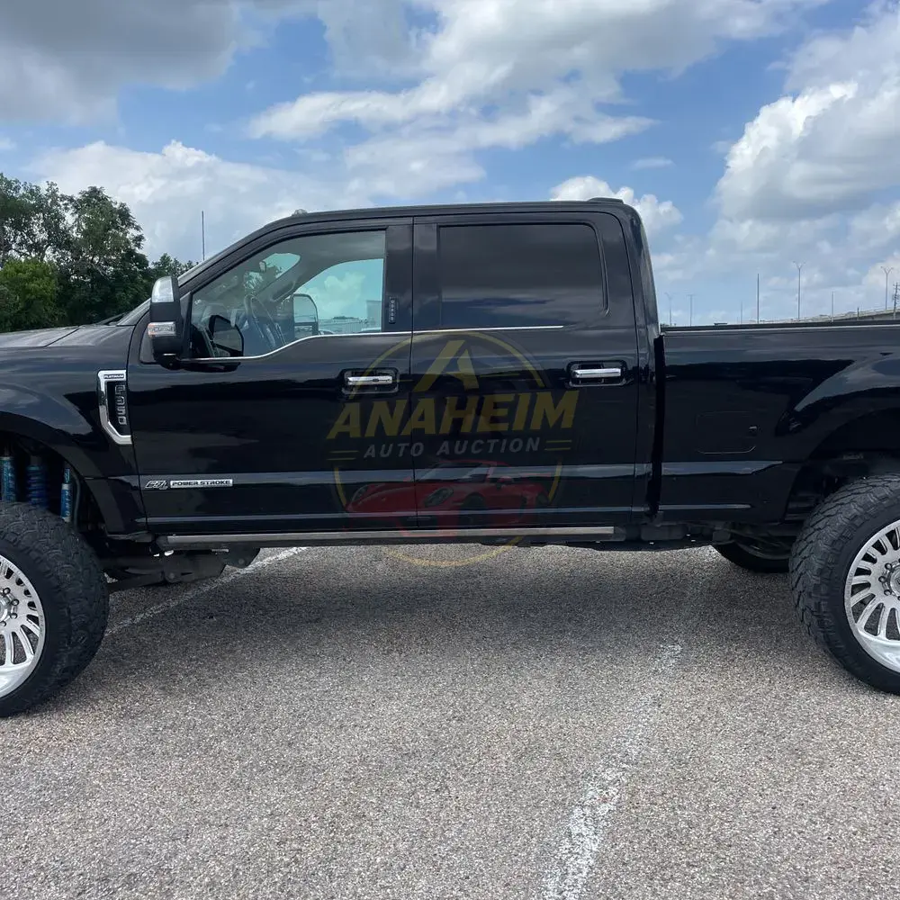 2022 Ford F-350 Super Duty Platinum