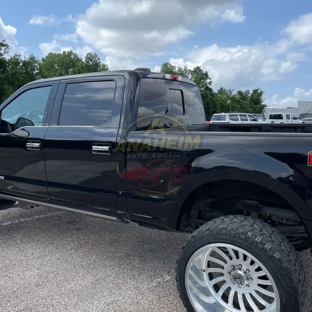 2022 Ford F-350 Super Duty Platinum