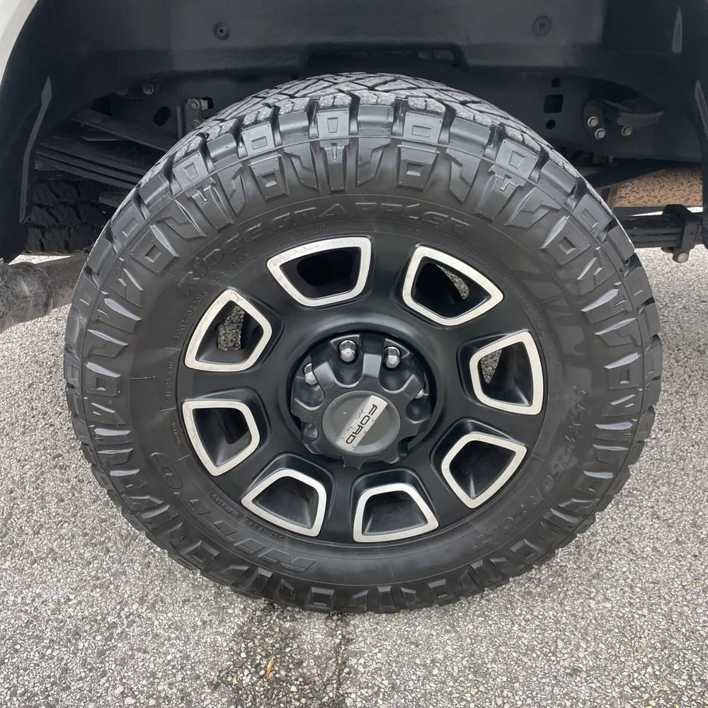 2022 Ford F-350 Super Duty Platinum