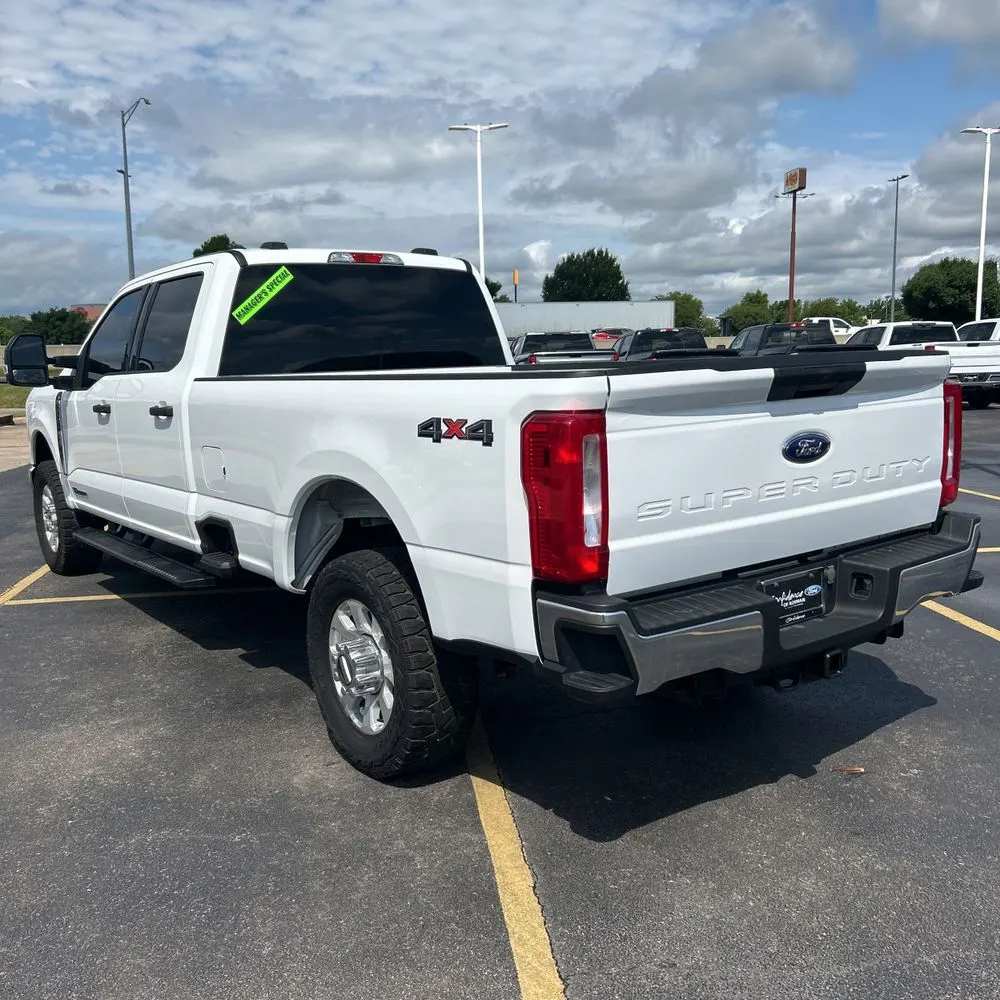 2024 Ford F-350 Super Duty XLT