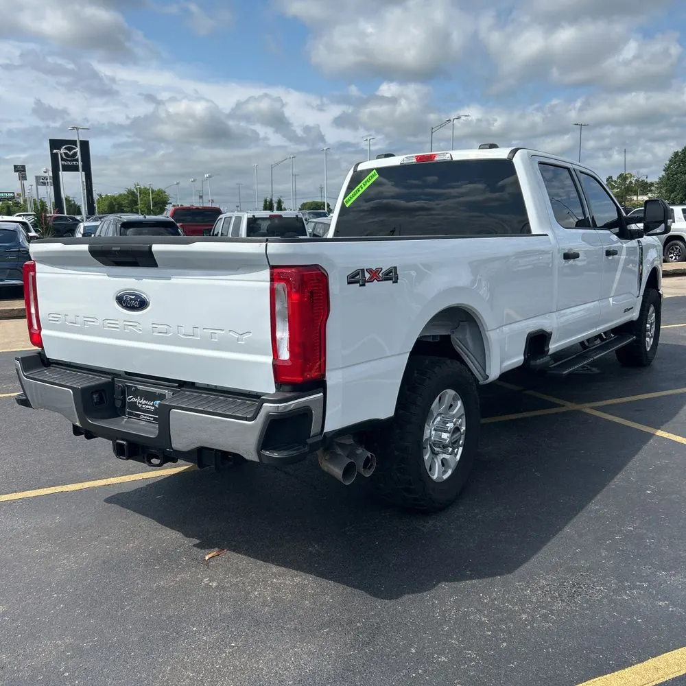 2024 Ford F-350 Super Duty XLT